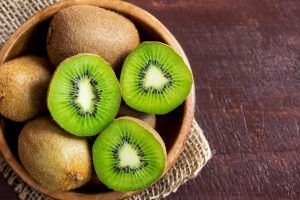 beneficios del kiwi